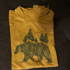 United By Blue Men's Bear T - Size Medium